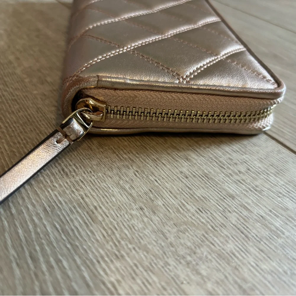Tory Burch Wallet